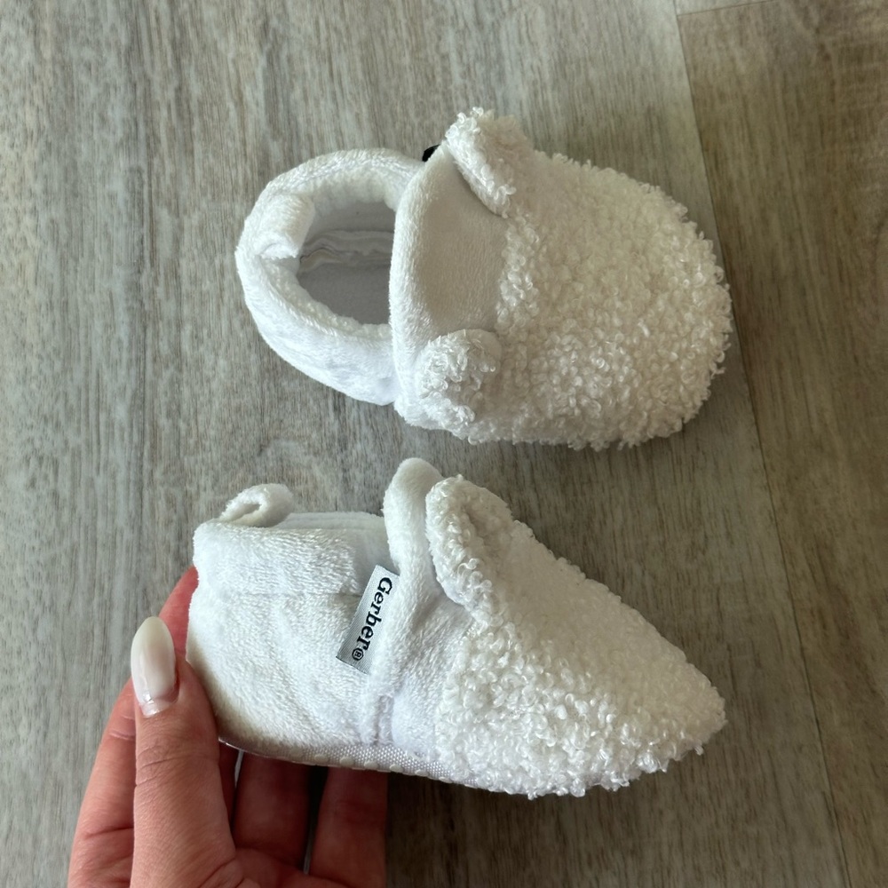 Gerber Baby Plush Bear Booties with Ears, Size 3/6M White